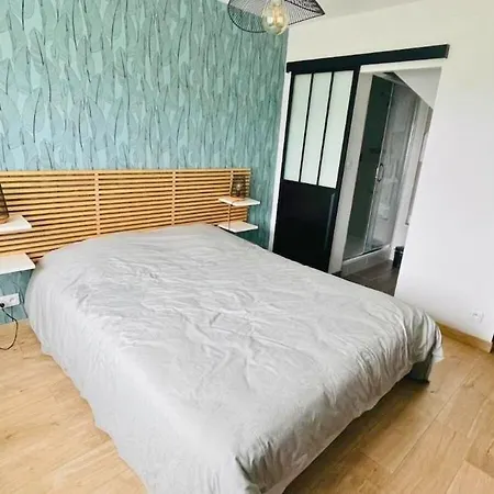 Holiday home Maison Familiale Proche De La *